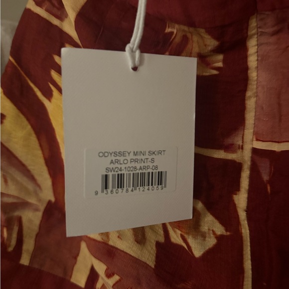 Revolve Catriona Top and Bottom - Picture 8 of 8